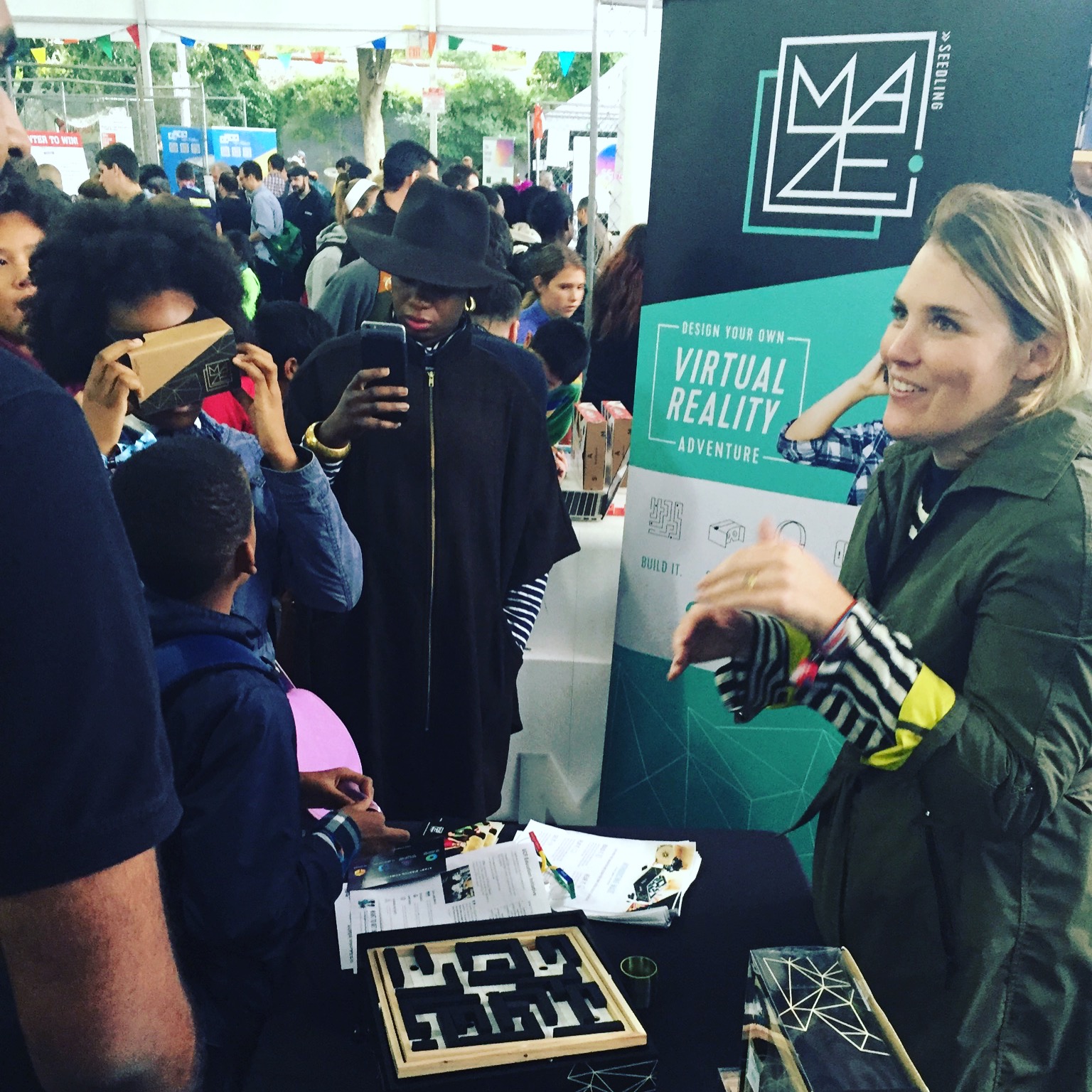 Rachel demonstrating Maze at a live event with kids using VR headsets